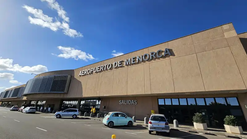 Aeropuerto de Menorca